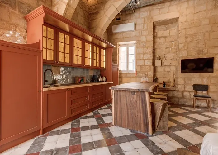 Apartment Talbot House By Talbot & Bons *